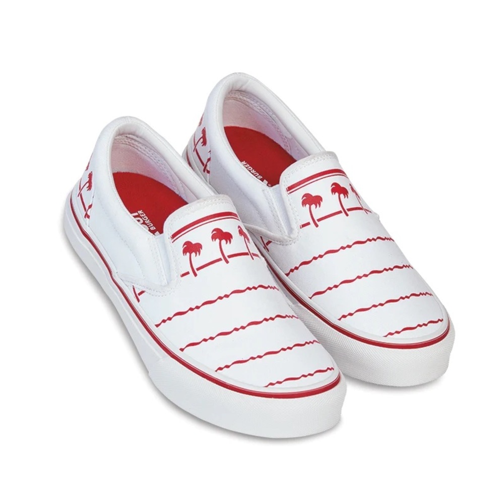 🔥 Host pick 4/20 🔥In N Out slip on Sneakers